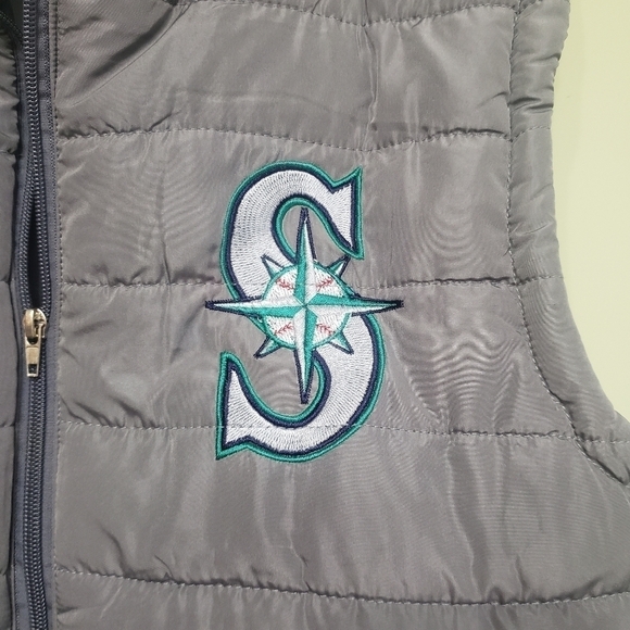 Seattle Mariners 2022 Puffy Vest Youth Large Fits Like Woman's Small - Picture 3 of 8